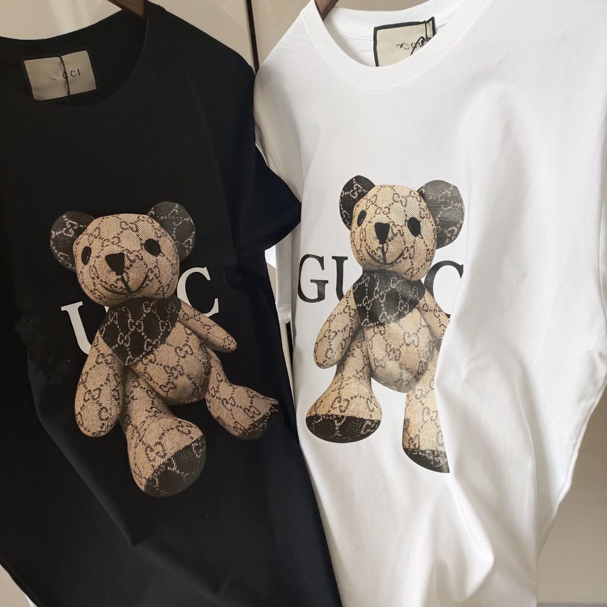2021 new fashion summer cotton solid t-shirts for men and women lovers leisure cotton short sleeve T-shirt - 5XL, Black
2021 new fashion summer cotton solid t-shirts for men and women lovers leisure cotton short sleeve T-shirt - 5XL, Black