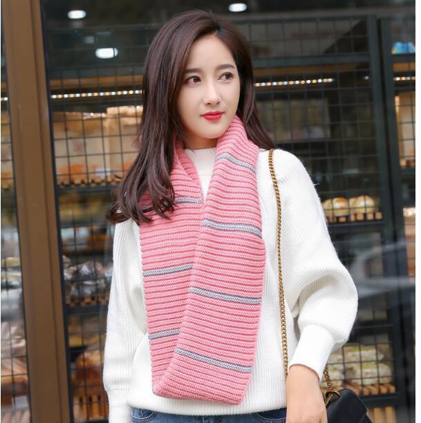 Bandanas 2021 Autumn And Winter Fashion Trend Scarf Men Women Students Couples Wild Warm Striped Wool Collar Set
Bandanas 2021 Autumn And Winter Fashion Trend Scarf Men Women Students Couples Wild Warm Striped Wool Collar Set