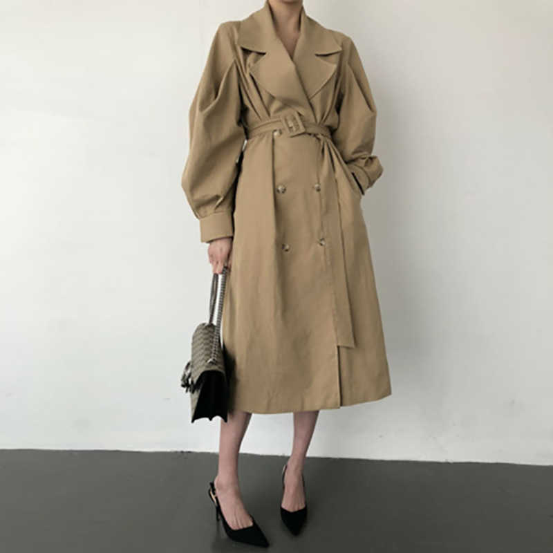 British Style Long Dust Coat Adjustable Waist Woman Autumn Temperament Black Loose Long Coat Puff Sleeve 210604, Khaki
British Style Long Dust Coat Adjustable Waist Woman Autumn Temperament Black Loose Long Coat Puff Sleeve 210604, Khaki