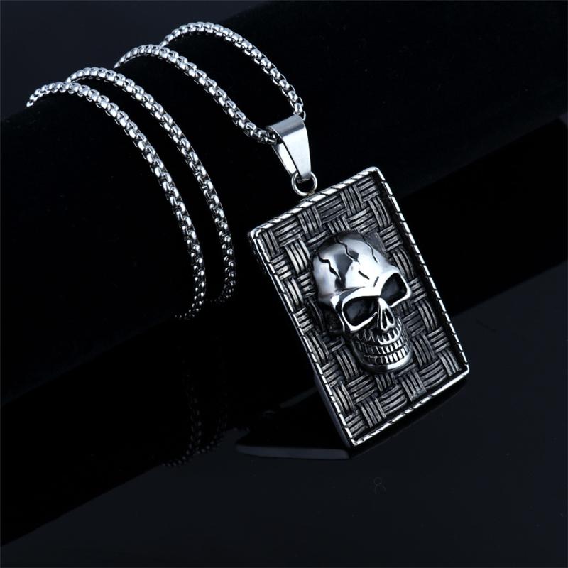 Fashion Skull Party Card Necklaces Stainless Steel Chain Splice Pendant For Valentine Day Jewelry Chains, Silver
Fashion Skull Party Card Necklaces Stainless Steel Chain Splice Pendant For Valentine Day Jewelry Chains, Silver