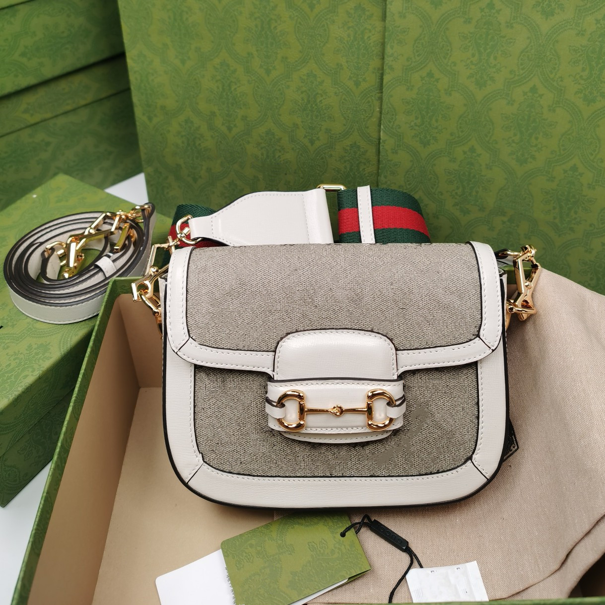 2021 Women Shoulder Bags Wallets Fashion Handbags Top Quality Chain Leather Lady Cross body Messenger Bag Purse, Box
2021 Women Shoulder Bags Wallets Fashion Handbags Top Quality Chain Leather Lady Cross body Messenger Bag Purse, Box