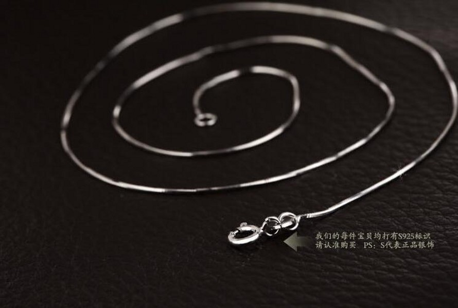 Sterg Sier Snake Chain Necklace for Women - Real, urious, and Timeless