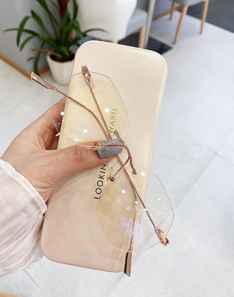 Sunglasses Blue Llight Blocking Rimless Glasses Frame Women Spectacle Myopia Transparent Men EyeGlasses Optical Frames
Sunglasses Blue Llight Blocking Rimless Glasses Frame Women Spectacle Myopia Transparent Men EyeGlasses Optical Frames