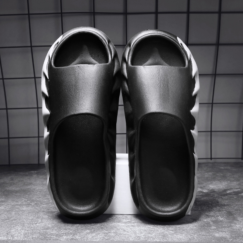Sell well Black Slippers Breathable and lightweight flip-flops Lady Gentlemen Flip Flops Mens Womens Sandy beach shoes Shower Room Indoor Scuffs
Sell well Black Slippers Breathable and lightweight flip-flops Lady Gentlemen Flip Flops Mens Womens Sandy beach shoes Shower Room Indoor Scuffs
