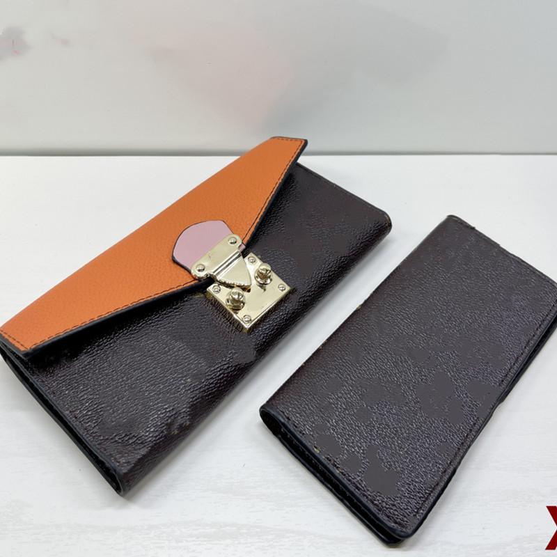 Fashion flowers designer long wallets luxurys Men Women leather bags High Quality Classic Letters Key coin Purse Original Box Plaid card holder, Purple
Fashion flowers designer long wallets luxurys Men Women leather bags High Quality Classic Letters Key coin Purse Original Box Plaid card holder, Purple