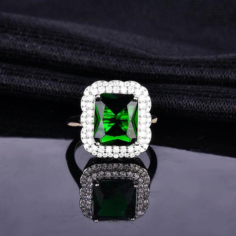 Cluster Rings Luxury Inlaid Emerald Princess Square Diamond Open Ring European And American Tanzanian Sapphire Engagement, Golden;silver
Cluster Rings Luxury Inlaid Emerald Princess Square Diamond Open Ring European And American Tanzanian Sapphire Engagement, Golden;silver