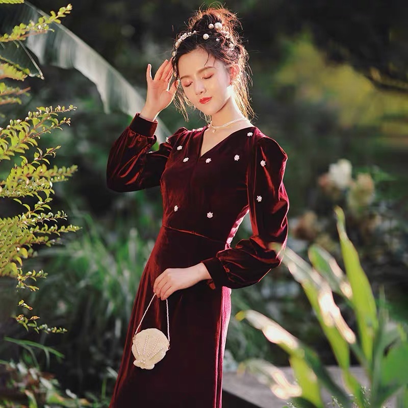 elegant v-neck long sleeve A-line velvet red crystal buttons midi dress for women spring autumn dresses plus size 2XL 210421