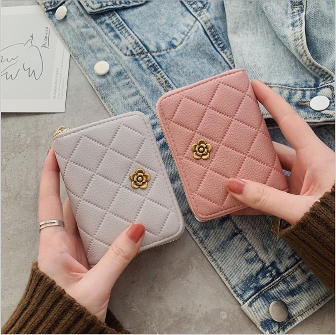 Designer Wallets Small Wallet Female Short Retro Fold Change Mini Womens Bags, Customize
Designer Wallets Small Wallet Female Short Retro Fold Change Mini Womens Bags, Customize