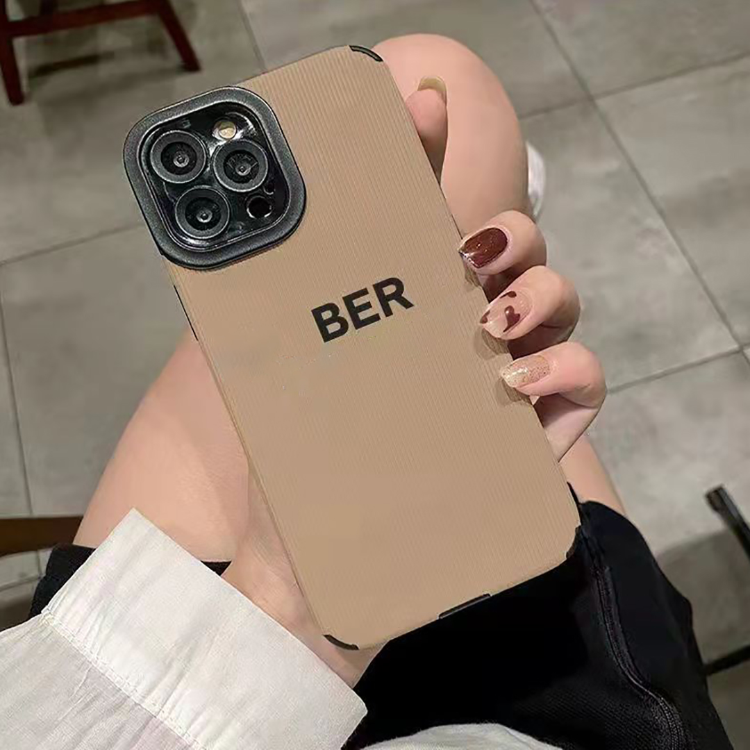 Luxurys Designers Phone Cases B Brand For IPhone 11 12 13 Pro Promax 7p 8p XR Xsmax Cover Anti-fall Cell Case, Brown
Luxurys Designers Phone Cases B Brand For IPhone 11 12 13 Pro Promax 7p 8p XR Xsmax Cover Anti-fall Cell Case, Brown