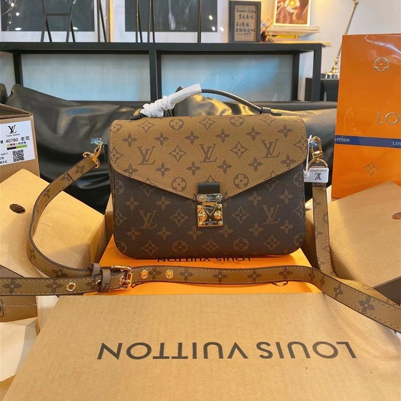 M44875 vintage Genuine Leather Pochette METIS Messenger Bag LVYSLLouisVittonVutton designer handbags tote women shoulder crossbody bags, Add box
M44875 vintage Genuine Leather Pochette METIS Messenger Bag LVYSLLouisVittonVutton designer handbags tote women shoulder crossbody bags, Add box