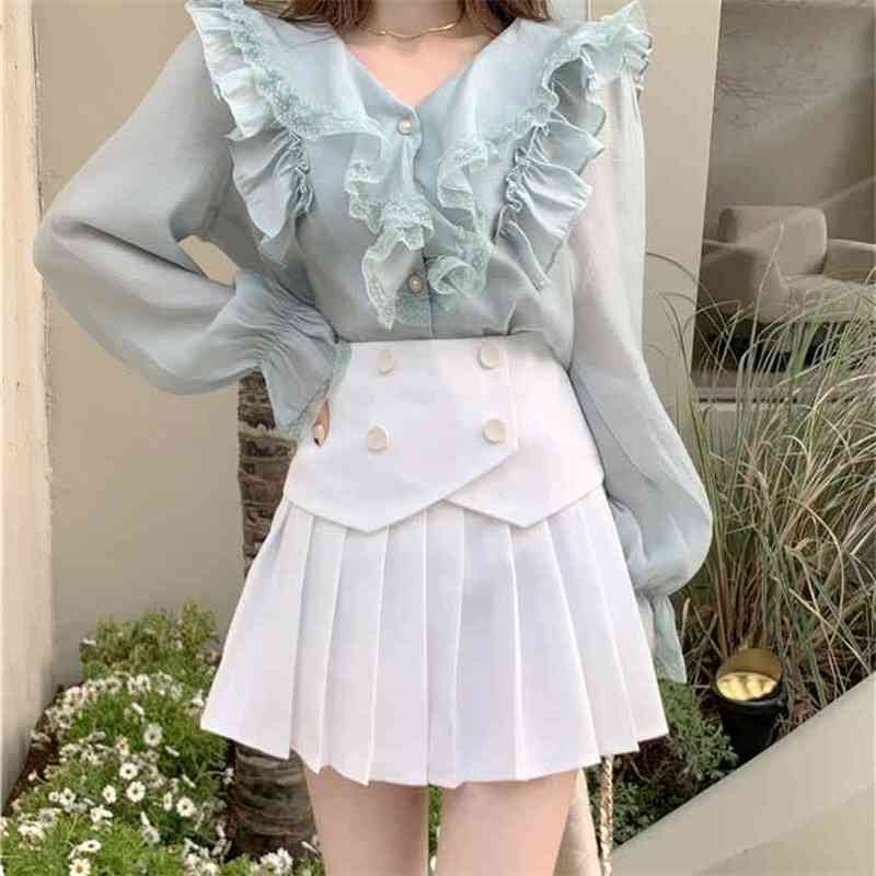 Spring2PecstWomV-NkLaRuflhwCvBHd210519, Photo color
Spring2PecstWomV-NkLaRuflhwCvBHd210519, Photo color