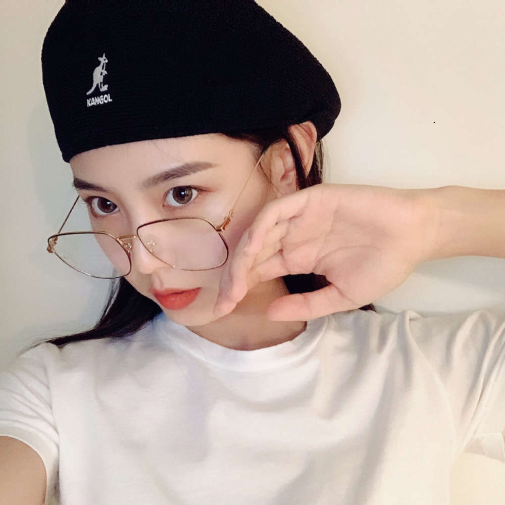 Sun hat Chao brand kangaroo Beret Cap, Blue;gray 
Sun hat Chao brand kangaroo Beret Cap, Blue;gray