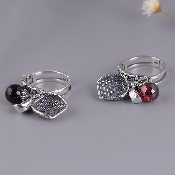 Cluster Rings Silver Female Chinese Style Retro Ingot Inlaid Red Black Zircon Charm Opening Adjustable Advanced Ring
Cluster Rings Silver Female Chinese Style Retro Ingot Inlaid Red Black Zircon Charm Opening Adjustable Advanced Ring