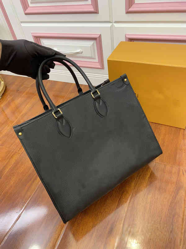 FASHION ONTHEGO GM MM M44925 WOMEN luxurys designers bags genuine leather Handbags messenger crossbody shoulder bag Totes Wallet shoppingbag, Matching wallet
FASHION ONTHEGO GM MM M44925 WOMEN luxurys designers bags genuine leather Handbags messenger crossbody shoulder bag Totes Wallet shoppingbag, Matching wallet