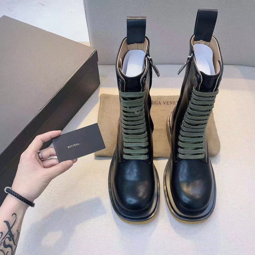 latest Designer boots women's shoes fashion luxury B V logo soft and comfortable all leather material great quality size 35-40 good matching, Black
latest Designer boots women's shoes fashion luxury B V logo soft and comfortable all leather material great quality size 35-40 good matching, Black