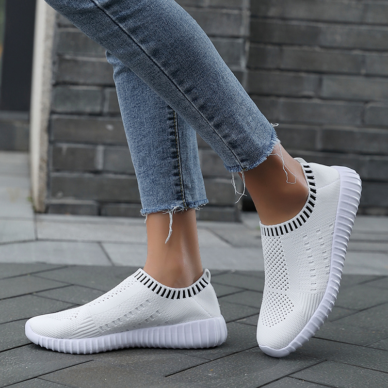 Newest Arrival Women Sports shoes female flying 2021 spring and summer casual breathable black white red grey mesh womens students running, A2
Newest Arrival Women Sports shoes female flying 2021 spring and summer casual breathable black white red grey mesh womens students running, A2