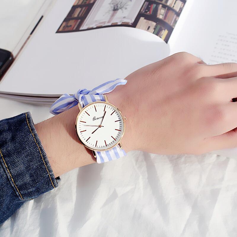 Wristwatches Fashion Stripe Fabric Band Women Men Watches Classic Casual Analog Quartz Man Woman Watch Geneva Simple Stylish Ladies Clock, Red
Wristwatches Fashion Stripe Fabric Band Women Men Watches Classic Casual Analog Quartz Man Woman Watch Geneva Simple Stylish Ladies Clock, Red