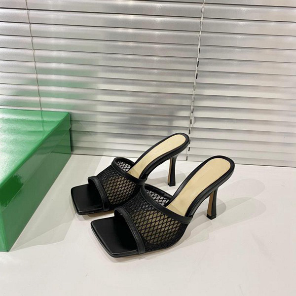 2021 Quality Classic Ladies Luxury Designer High Heel Sandals Fashion Sandals Beach Slippers Platform bv flip flops Bottegaveneta Sandals a23
2021 Quality Classic Ladies Luxury Designer High Heel Sandals Fashion Sandals Beach Slippers Platform bv flip flops Bottegaveneta Sandals a23