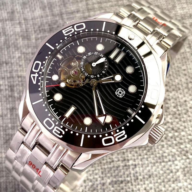 Wristwatches Japan NH39A 41mm Selfwinding Men Watch Hollow Dial See-through Back 24 Hours Sapphrie Crystal, Solid case back
Wristwatches Japan NH39A 41mm Selfwinding Men Watch Hollow Dial See-through Back 24 Hours Sapphrie Crystal, Solid case back