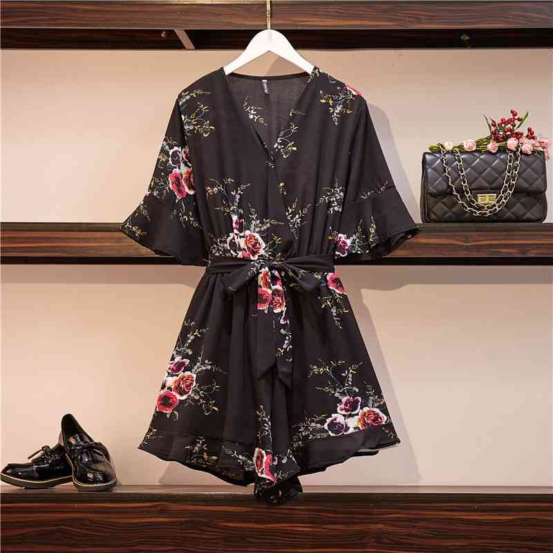 Women Sexy Flare Sleeve Floral Print Rompers Summer V-Neck Belt Beach Short Jumpsuit Casual Female Loose Plus Size Romper L-4XL 210515