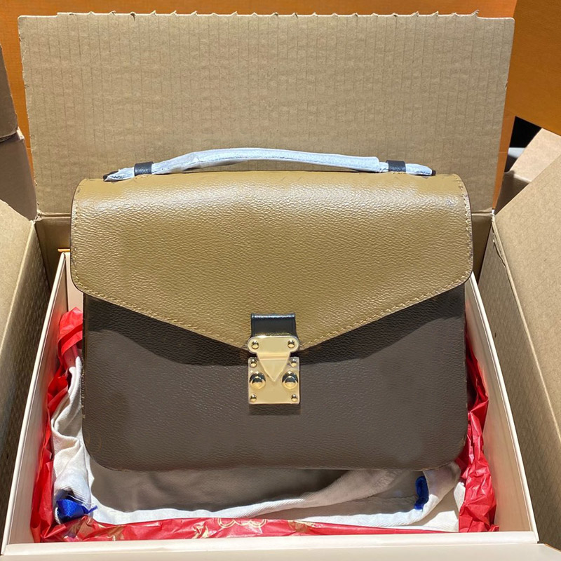 Women Postman Bag Envelope Crossbody Bags Old Flower Metis Handbag Purse S-Lock Latch L Letter Pattern Small Tote Wallet Removable Shoulder Strap
Women Postman Bag Envelope Crossbody Bags Old Flower Metis Handbag Purse S-Lock Latch L Letter Pattern Small Tote Wallet Removable Shoulder Strap