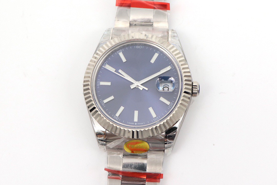TW men's watch size 41 mm 3235 all-in-one, blue oil wire scratch sapphire mirror 904L Oyster steel belt waterproof function, Slivery;brown
TW men's watch size 41 mm 3235 all-in-one, blue oil wire scratch sapphire mirror 904L Oyster steel belt waterproof function, Slivery;brown