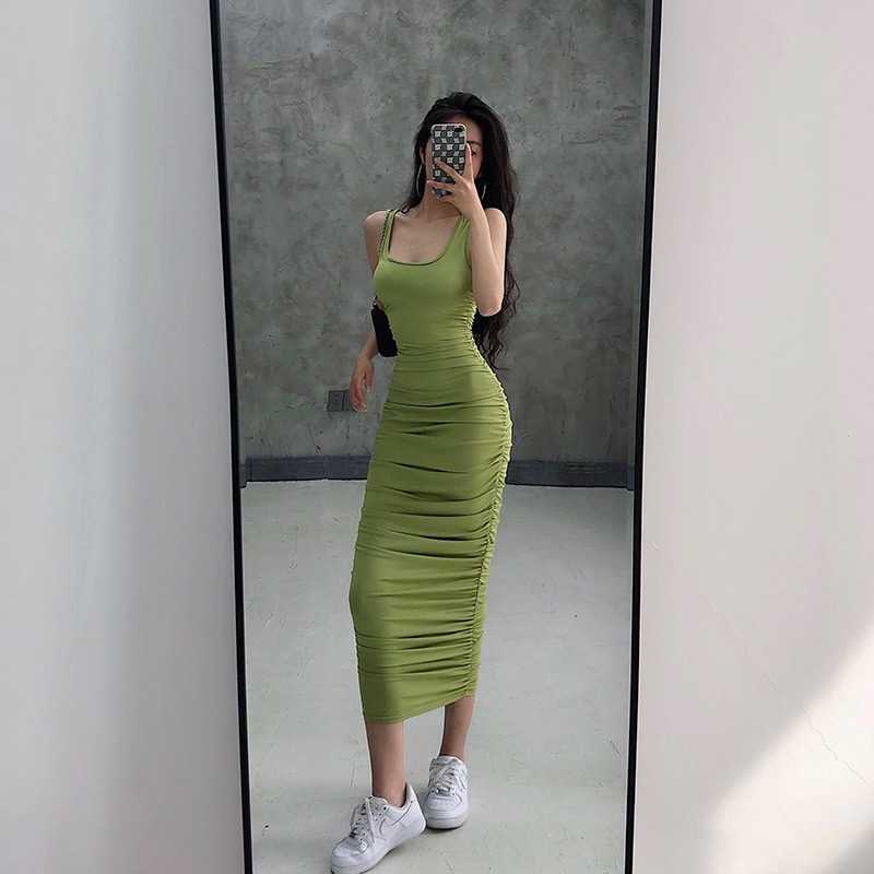 European and American sexy sleeveless midi dress slim fold bag hip long suspender ins 210604, Brown
European and American sexy sleeveless midi dress slim fold bag hip long suspender ins 210604, Brown