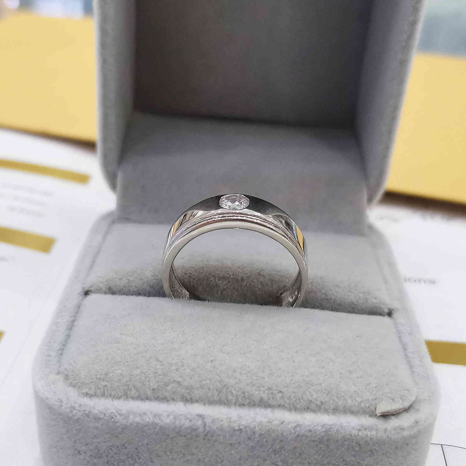 Sterling Silver 925 Simple Men's Ring Korean Version Daily Versatile Simulation Diamond Mo Sangshi Engagement Naked