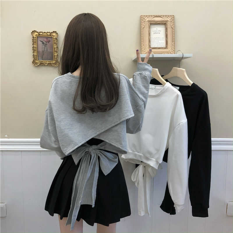 Autumn Korean version 2021 new loose short careful machine open back bandage thin long sleeve sweater blouse, White 1911 - early
Autumn Korean version 2021 new loose short careful machine open back bandage thin long sleeve sweater blouse, White 1911 - early