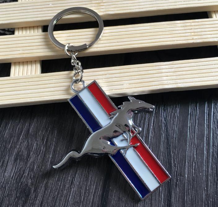 2021 new Car Styling 3D for Ford Mustang Logo Metal Keychain personality Logo Pendant Gift car Mustang logo emblem key chain for Keyring
