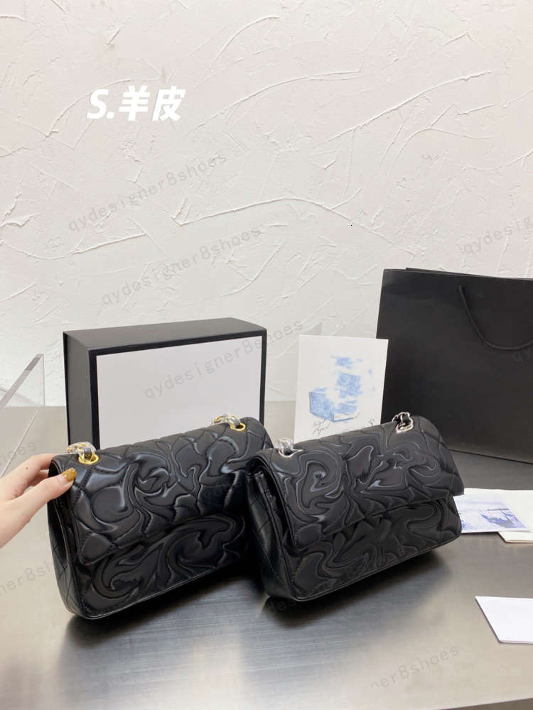 2021 Top Designer Caviar 100% Real leather Women's handbags Women's cowhide Portfolios Messenger Bags Flap, For transportation
2021 Top Designer Caviar 100% Real leather Women's handbags Women's cowhide Portfolios Messenger Bags Flap, For transportation