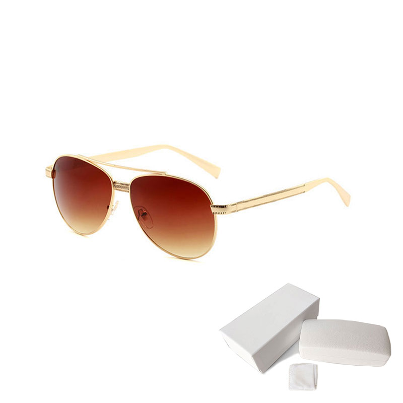 High Quality Womans Sunglasses Luxury Mens Sun glasses 2209 UV Protection men Designer eyeglass Gradient Metal hinge Fashion women spectacles with Original boxs
High Quality Womans Sunglasses Luxury Mens Sun glasses 2209 UV Protection men Designer eyeglass Gradient Metal hinge Fashion women spectacles with Original boxs