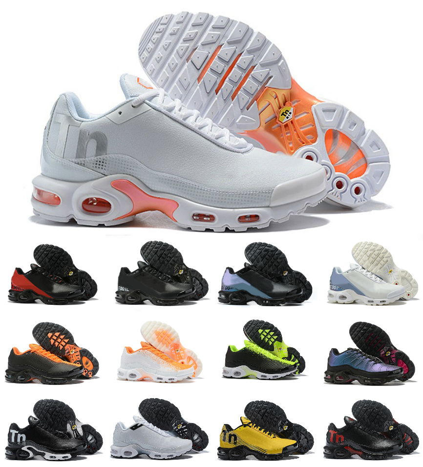 2021 Tn Ultra SE Running Shoes Mercurial Plus Tn Triple Black White Blue Breathable Mesh Sports High Quality Fashion Mens Tns Womens Trainers Outdoor Sneakers, Box
2021 Tn Ultra SE Running Shoes Mercurial Plus Tn Triple Black White Blue Breathable Mesh Sports High Quality Fashion Mens Tns Womens Trainers Outdoor Sneakers, Box