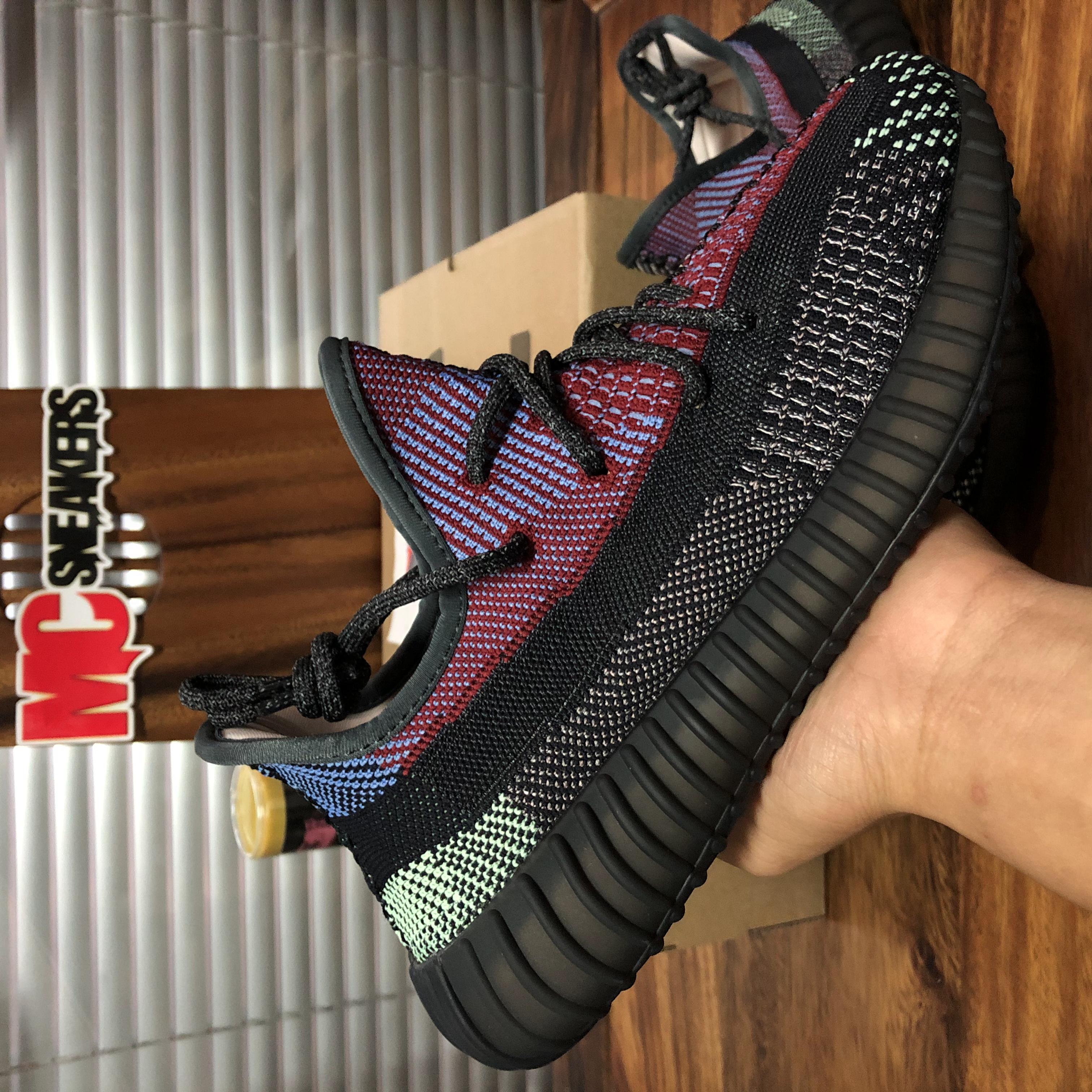Adidas yeezy boost 350 v2 Shoes Kanye West Men Women Mesh Sneakers Tail Light Pearl Zebra 3M Static Reflective Trainers Cinder Black Red sport Running Sneaker With Box, Customize
Adidas yeezy boost 350 v2 Shoes Kanye West Men Women Mesh Sneakers Tail Light Pearl Zebra 3M Static Reflective Trainers Cinder Black Red sport Running Sneaker With Box, Customize