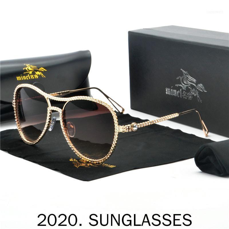 Sunglasses Pilot Women Decorative Rhinestone Brand Designer Copper Frame Clear Lens Double Bridge Sun Glasses FML1
Sunglasses Pilot Women Decorative Rhinestone Brand Designer Copper Frame Clear Lens Double Bridge Sun Glasses FML1
