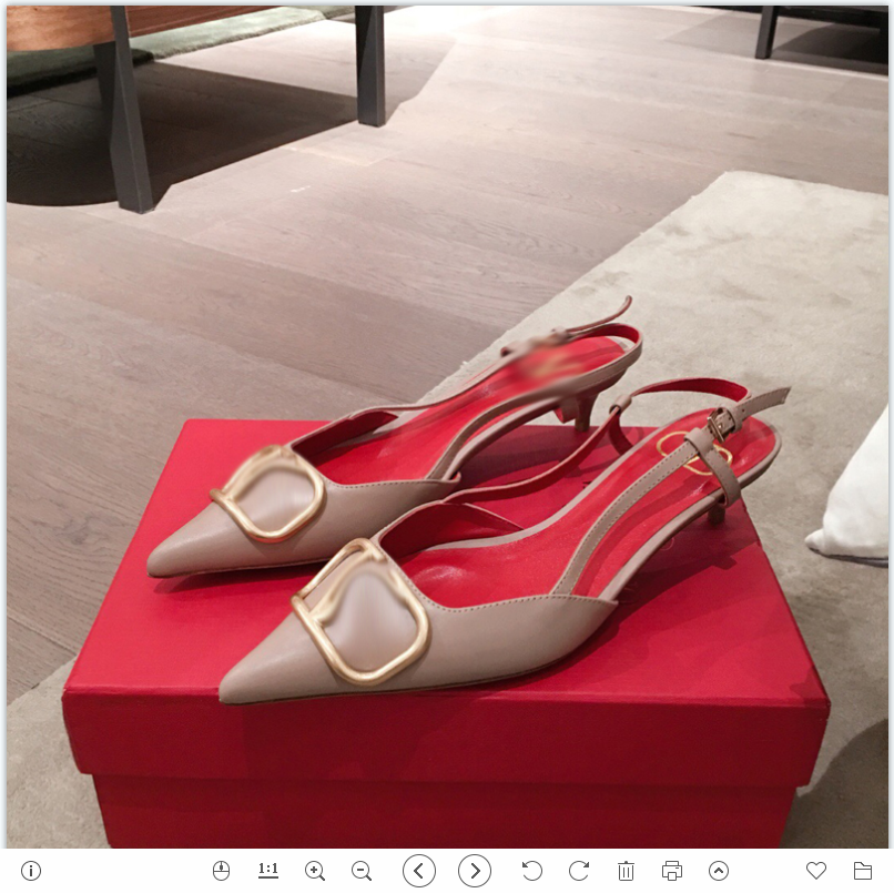 2021 Good Quality Fashion Women Luxurys Designers Shoes Designer Sandals Womens Luxury High Heels Sandal Dress Shoess With Box Size 35-41 -G499, Purple
2021 Good Quality Fashion Women Luxurys Designers Shoes Designer Sandals Womens Luxury High Heels Sandal Dress Shoess With Box Size 35-41 -G499, Purple