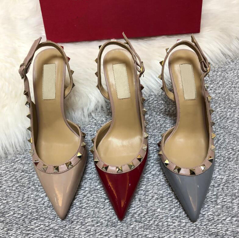 classics women high heels shoes rivets sandals patent leather rivets women shoes pointed toe big size 34-43 v logo, Black
classics women high heels shoes rivets sandals patent leather rivets women shoes pointed toe big size 34-43 v logo, Black