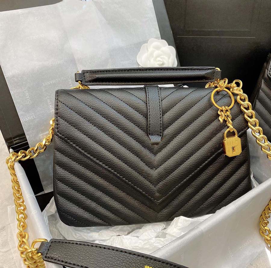 Ladies black calfskin caviar classic Diamond quilted bag chains double flap medium Genuine Leather crossbody shoulder bags 08, #1
Ladies black calfskin caviar classic Diamond quilted bag chains double flap medium Genuine Leather crossbody shoulder bags 08, #1