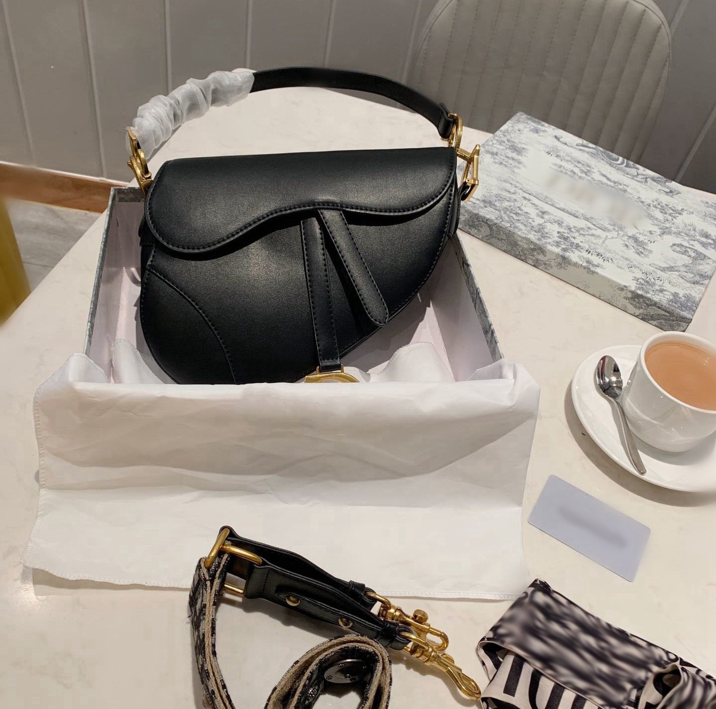 new leather Handbag high quality Luxury Handbags Wallet women Crossbody bag Fashion Vintage Shoulder Bags -L1283
new leather Handbag high quality Luxury Handbags Wallet women Crossbody bag Fashion Vintage Shoulder Bags -L1283