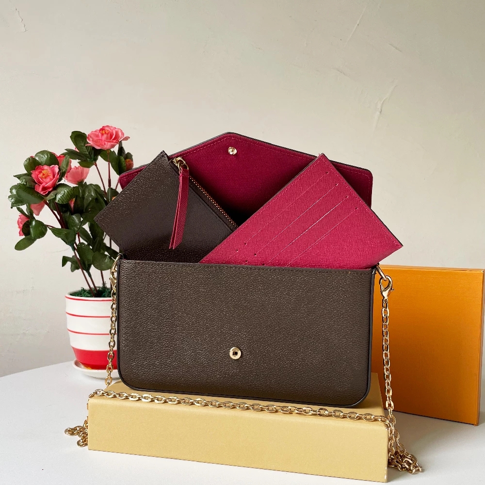 2021 European And American wallet Luxury Three in One Envelope Bag Three Piece Set of One Chain Shoulder Messenger Bag New Women Bag, Brown
2021 European And American wallet Luxury Three in One Envelope Bag Three Piece Set of One Chain Shoulder Messenger Bag New Women Bag, Brown