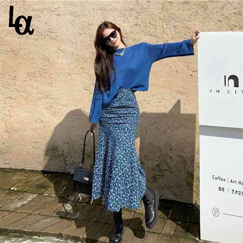 Autumn Spring Vintage Floral Print Ruffle Trumpet Skirts+Sweater Female High Waist Mermaid 2 Pieces Midi Suit 210519, Red skirt
Autumn Spring Vintage Floral Print Ruffle Trumpet Skirts+Sweater Female High Waist Mermaid 2 Pieces Midi Suit 210519, Red skirt