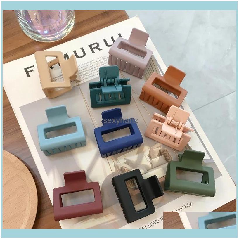 Clips & Jewelry Women Girls Matte Resin Claws 5Cm Solid Color Frosted Barrettes Geometric Square Hollow Shark Clip Hair Aessories Drop Deliv
Clips & Jewelry Women Girls Matte Resin Claws 5Cm Solid Color Frosted Barrettes Geometric Square Hollow Shark Clip Hair Aessories Drop Deliv