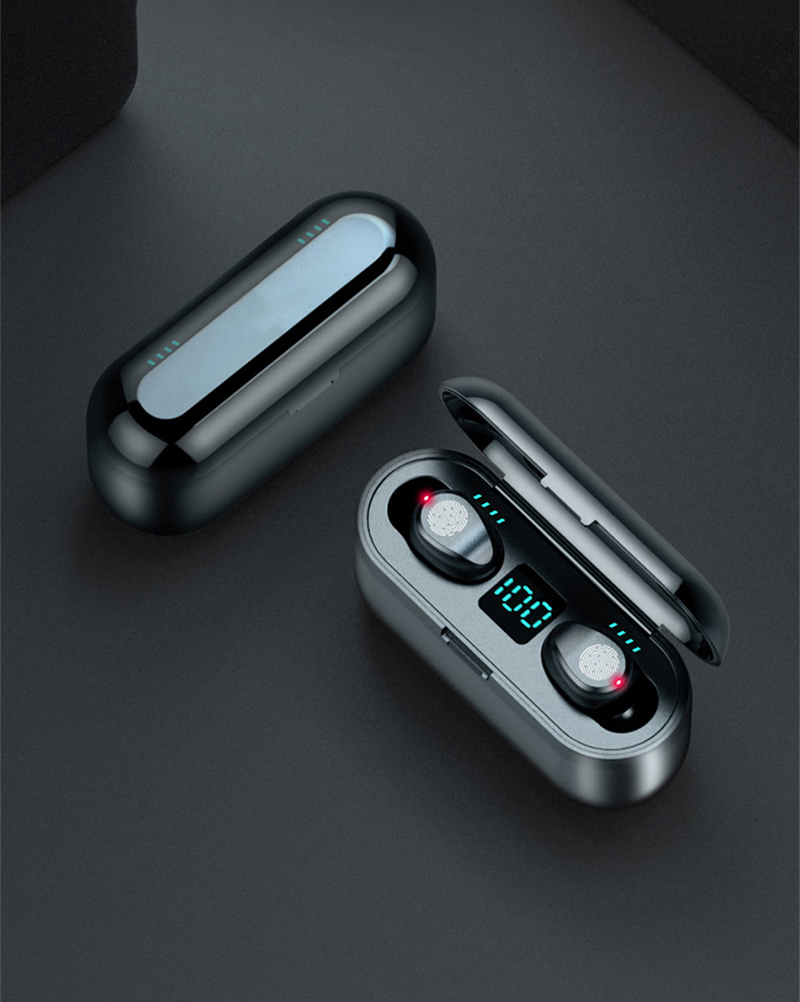 DHL Wireless Bluetooth Earphone V5.0 F9 TWS sports Headphone LED Display With 2000mAh Power Bank Headset Microphon
DHL Wireless Bluetooth Earphone V5.0 F9 TWS sports Headphone LED Display With 2000mAh Power Bank Headset Microphon