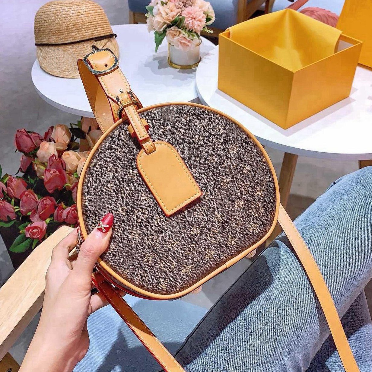 Luxury Designers Brand Classic Bags Shoulder bag High Quality Leather Women Handbag Crossbody Purse -L0807, Red;black
Luxury Designers Brand Classic Bags Shoulder bag High Quality Leather Women Handbag Crossbody Purse -L0807, Red;black