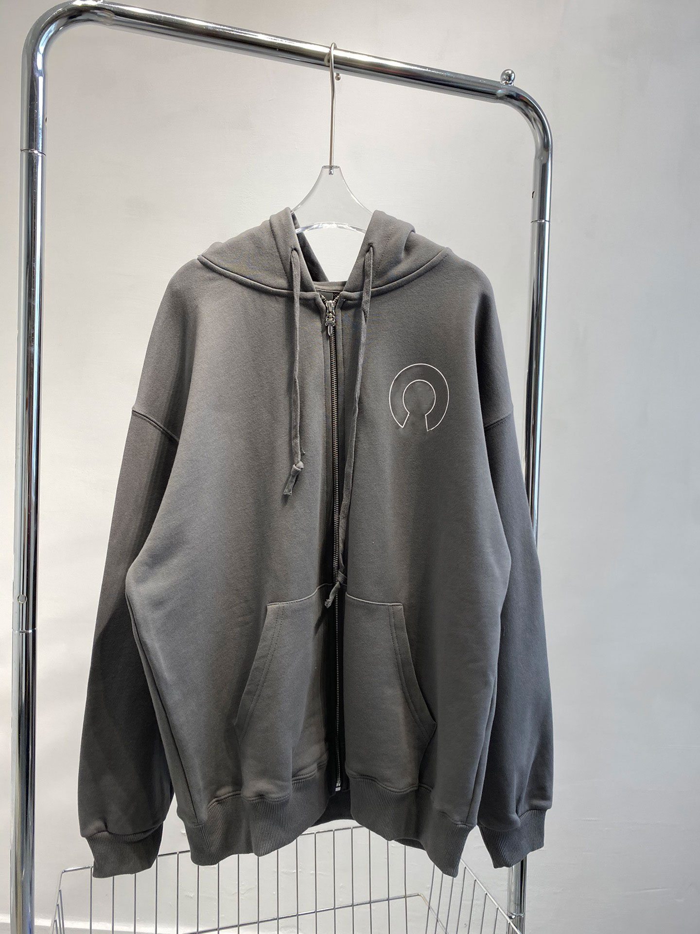 2021 arm cross flower Chrome men hoodies Chromehearts heart Hooded Sweater ch Casual Pullover Embossed Pattern Mens Coat Sweatshirts zip hoodie, Color 9 pictures on desciption
2021 arm cross flower Chrome men hoodies Chromehearts heart Hooded Sweater ch Casual Pullover Embossed Pattern Mens Coat Sweatshirts zip hoodie, Color 9 pictures on desciption