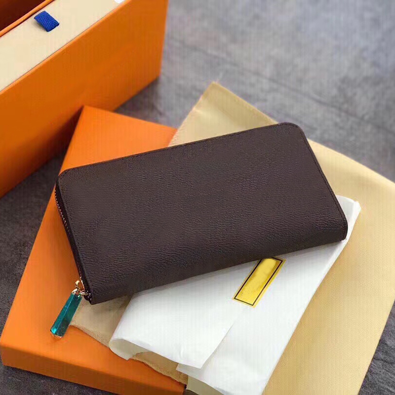2022 Classic High Quality Designer Wallet Fashion Luxury Clutch Bag Men and Women Single Zipper Long Coin Purse Card Holder With Box, Red;black
2022 Classic High Quality Designer Wallet Fashion Luxury Clutch Bag Men and Women Single Zipper Long Coin Purse Card Holder With Box, Red;black