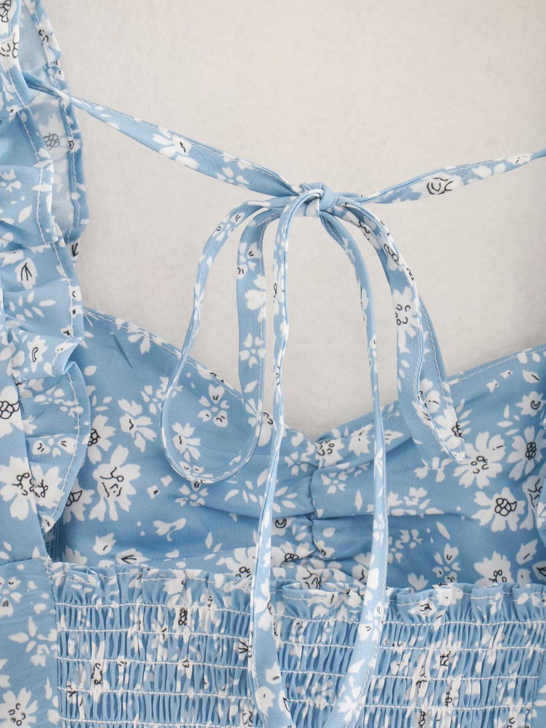 Summer Women's Short - Sleeved Blouses with Square Collars Female Floral Tight Fashion Pastoral Style Floral Pullover Shirt 210507