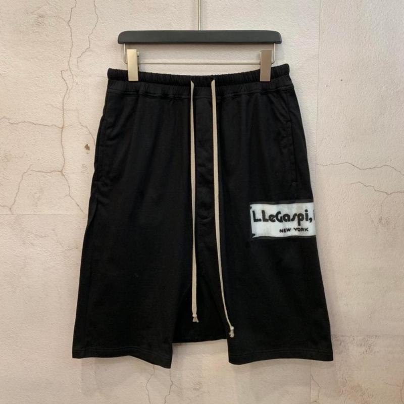 Men' Shorts 19ss Seak Men Casual Short Cotton Harem Gothic Style Clothing Sweatpants Summer Women Loose Black Size XL
Men' Shorts 19ss Seak Men Casual Short Cotton Harem Gothic Style Clothing Sweatpants Summer Women Loose Black Size XL