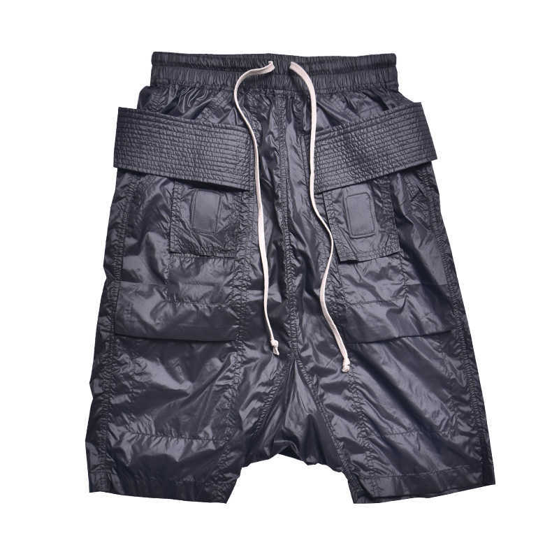 Men's Shorts Ro 2022 new ultra-thin nylon double ring Capri Pants loose Harlan crotch shorts dark resistance span, Black
Men's Shorts Ro 2022 new ultra-thin nylon double ring Capri Pants loose Harlan crotch shorts dark resistance span, Black