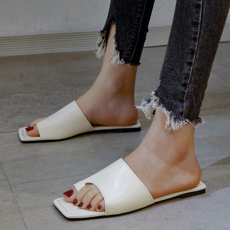 Slippers Women's Shoes 2021 Summer Set-toe Foreign Trade Plus Size Sandals Female Fashion Outer Wear Casual Flat-heeled Beach, Beige
Slippers Women's Shoes 2021 Summer Set-toe Foreign Trade Plus Size Sandals Female Fashion Outer Wear Casual Flat-heeled Beach, Beige